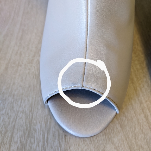 Calvin Klein Kaiya Nappa Black Suede Bone Off White Open Toe Booties siz… - Picture 15 of 15